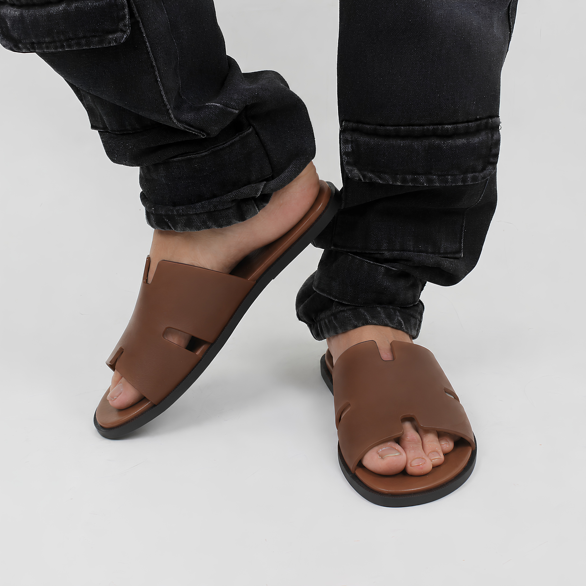H-strap Sandals