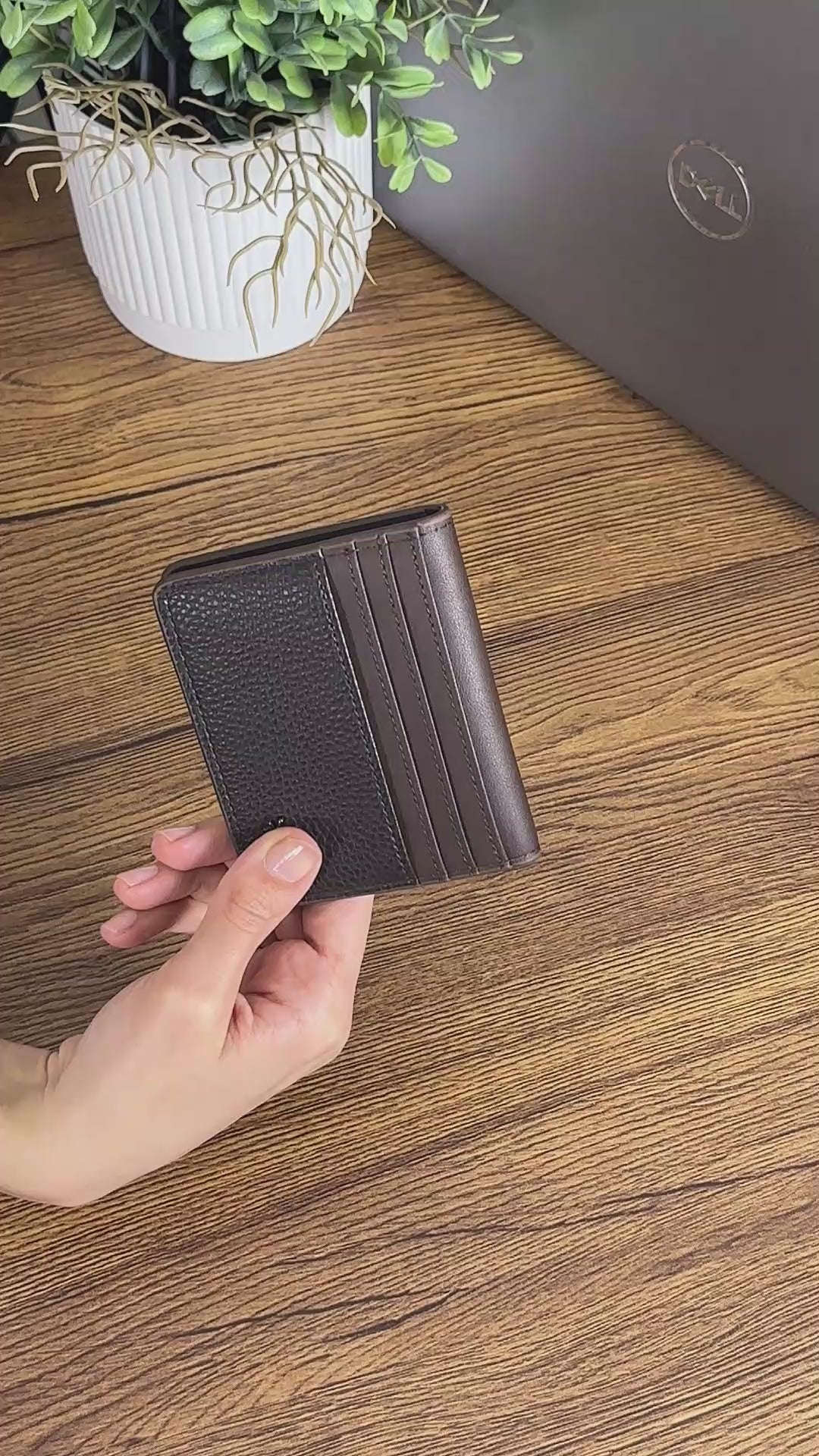 Wallet - 001